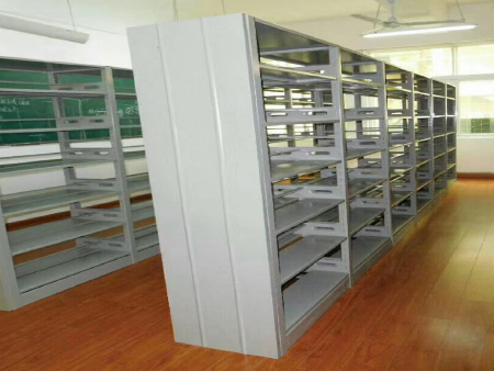 鋼製書架